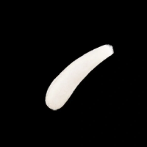 SOLD Fenty Diamond Bomb in How Many Carats Face & Body Highlighter - Picture 14 of 16